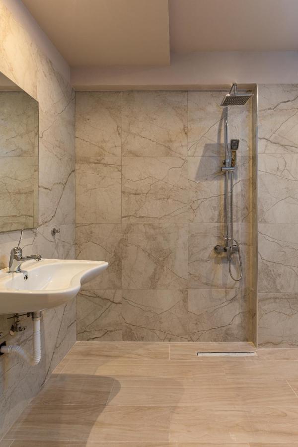 Makris Luxury Rooms Leptokarya  Exterior foto